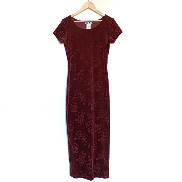 Vintage Dresses & Skirts - FREE w Any Purchase Vintage Velvet Rose Maxi Dress